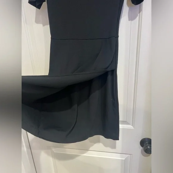 Black Dress - Picture 2 of 4